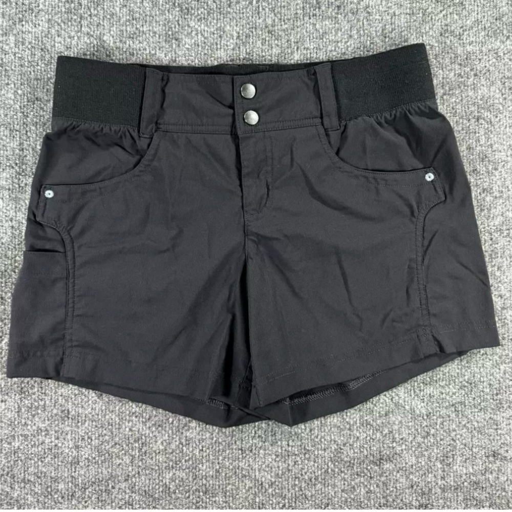 Title Nine Shorts